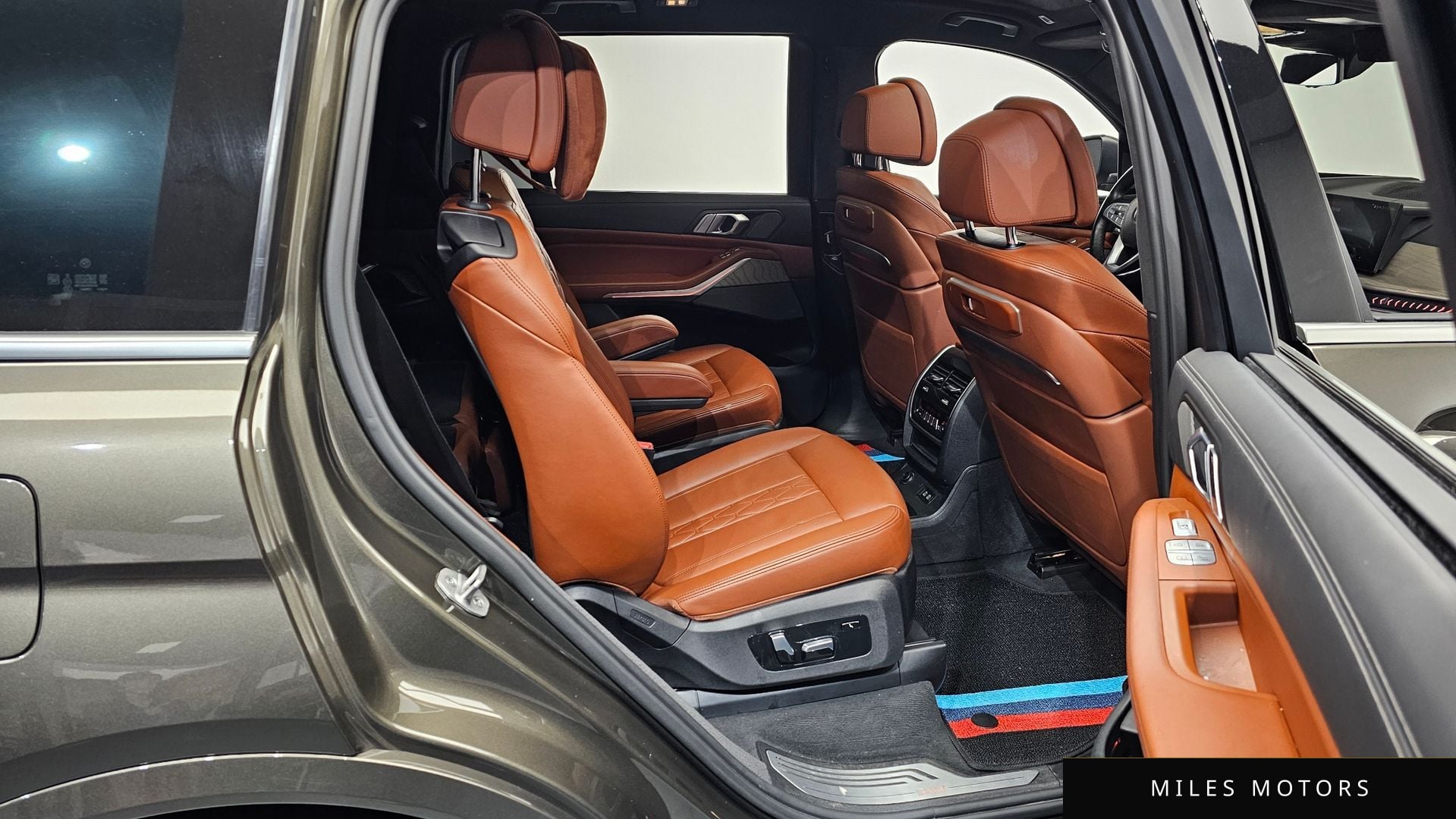 BMW X7 (G07) 2023 — миниатюра 12