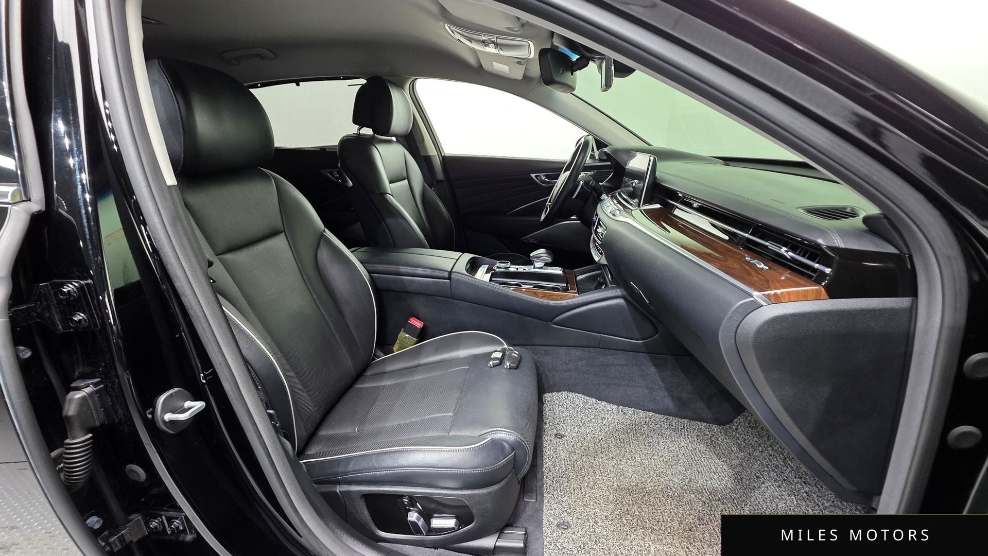 Kia K9 2019 — миниатюра 10