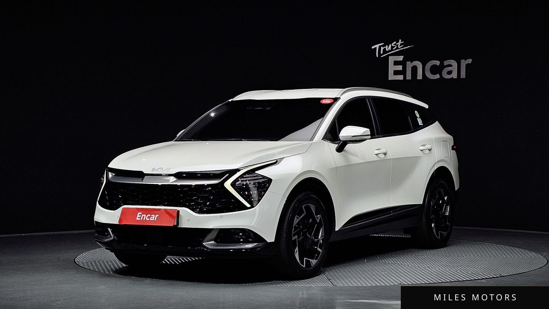 Kia Sportage 2023 — фото 1 из 12