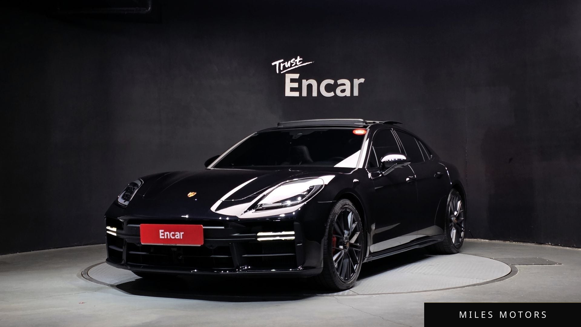 Porsche Panamera 2025