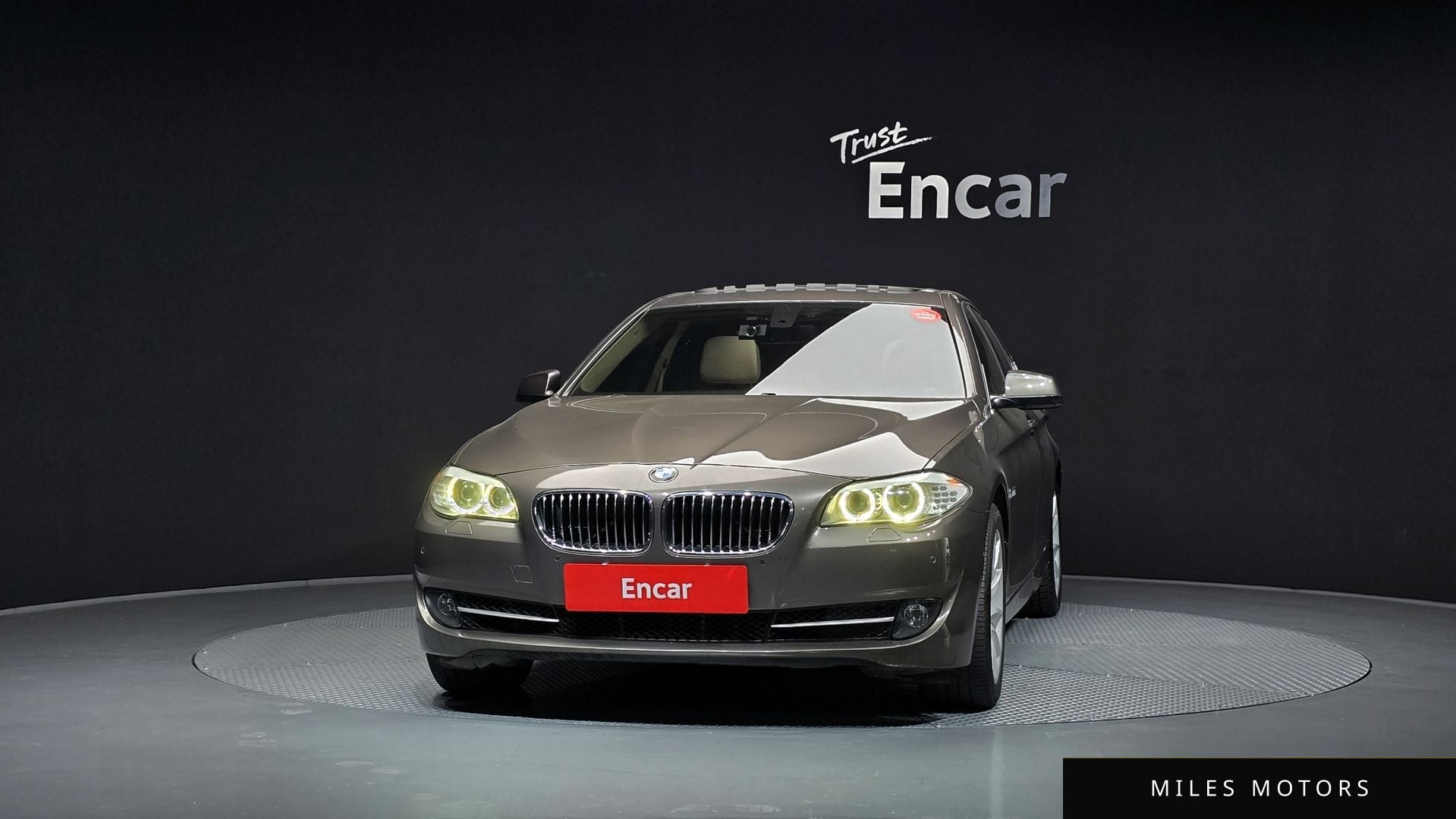 BMW 5 Series (F10) 2013 — миниатюра 3
