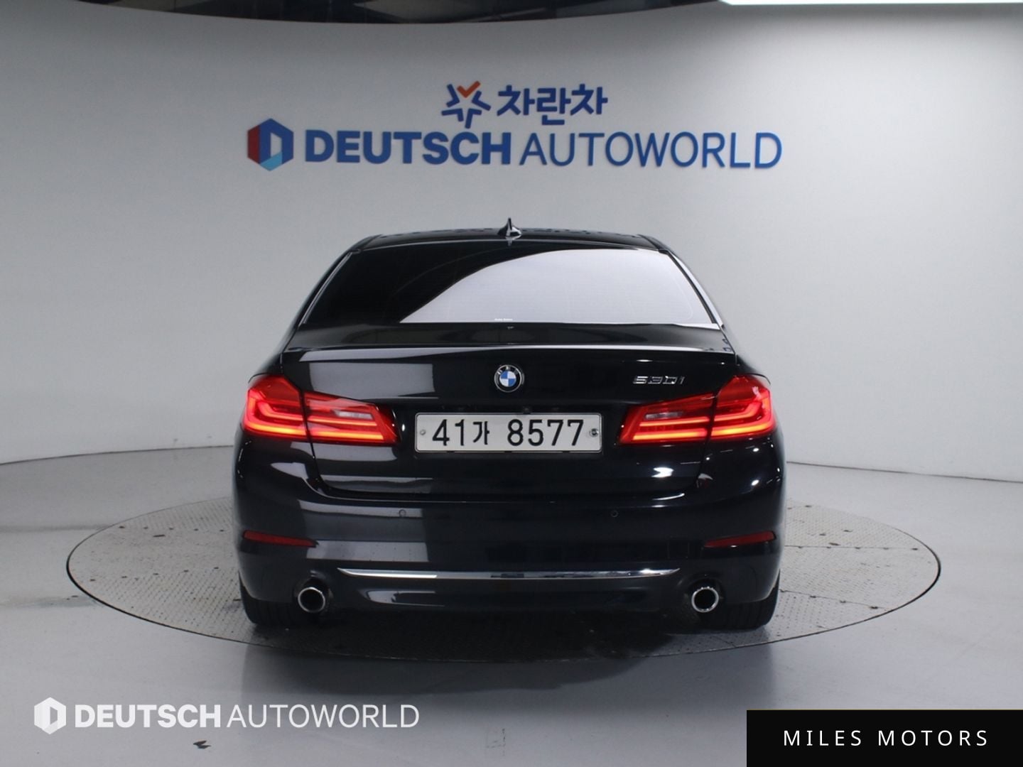 BMW 5 Series (G30) 2019 — миниатюра 4