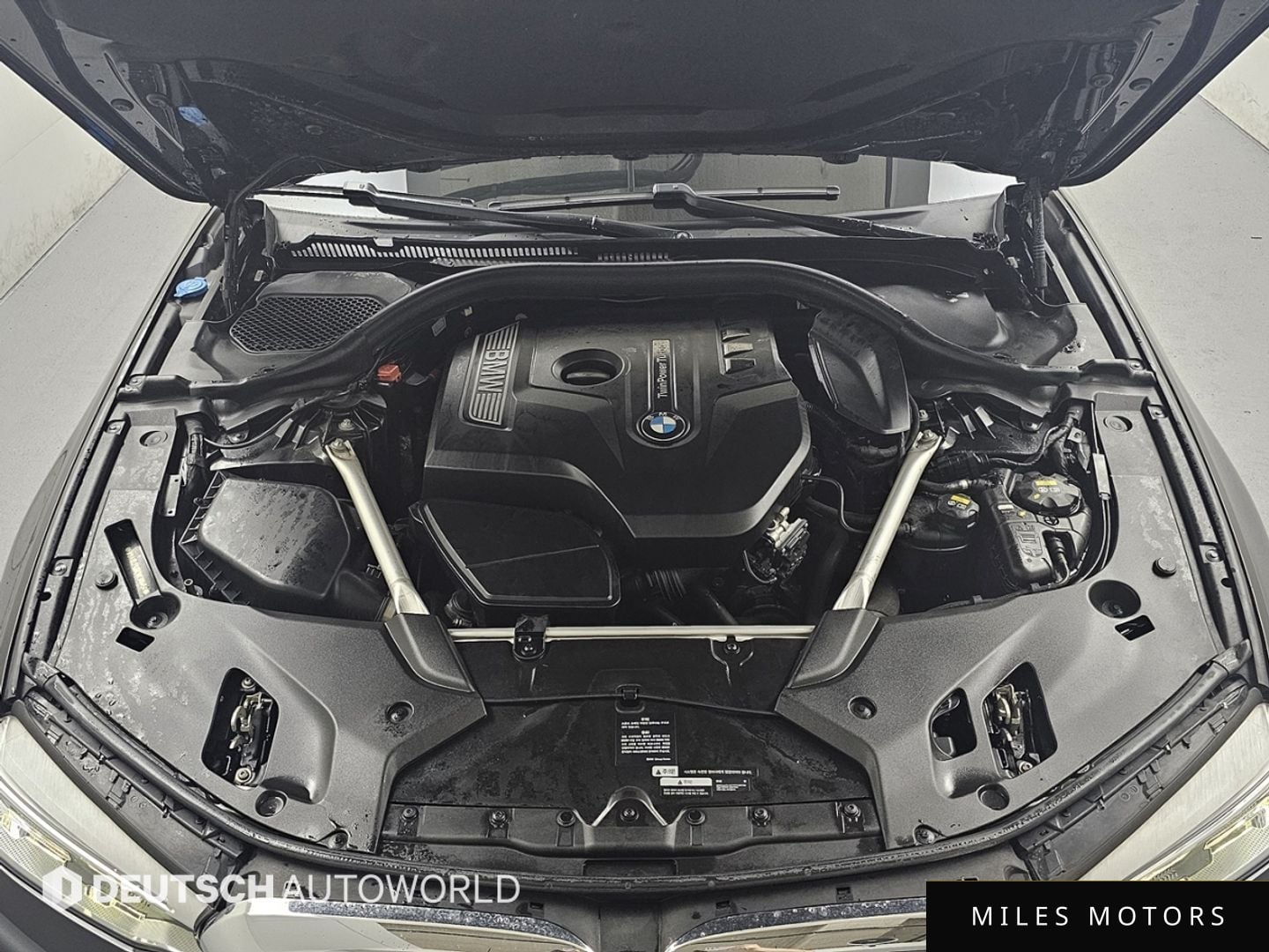 BMW 5 Series (G30) 2019 — миниатюра 6