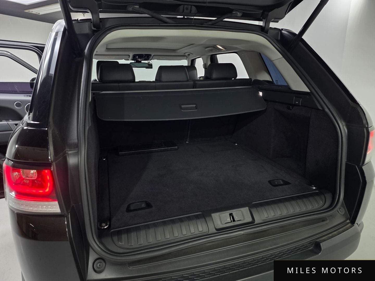 Land Rover Range Rover Sport 2015 — миниатюра 19