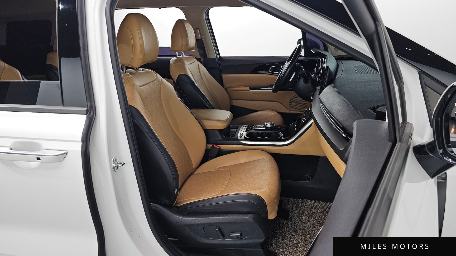 Kia Carnival 2022 — миниатюра 10