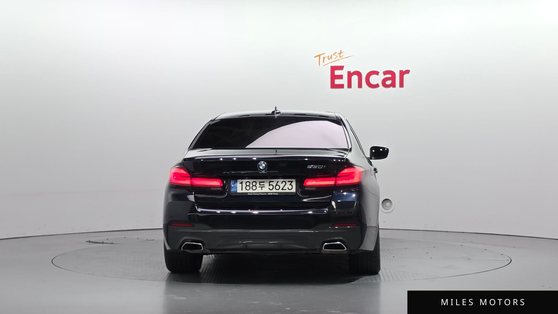 BMW 5 Series (G30) 2021 — миниатюра 4