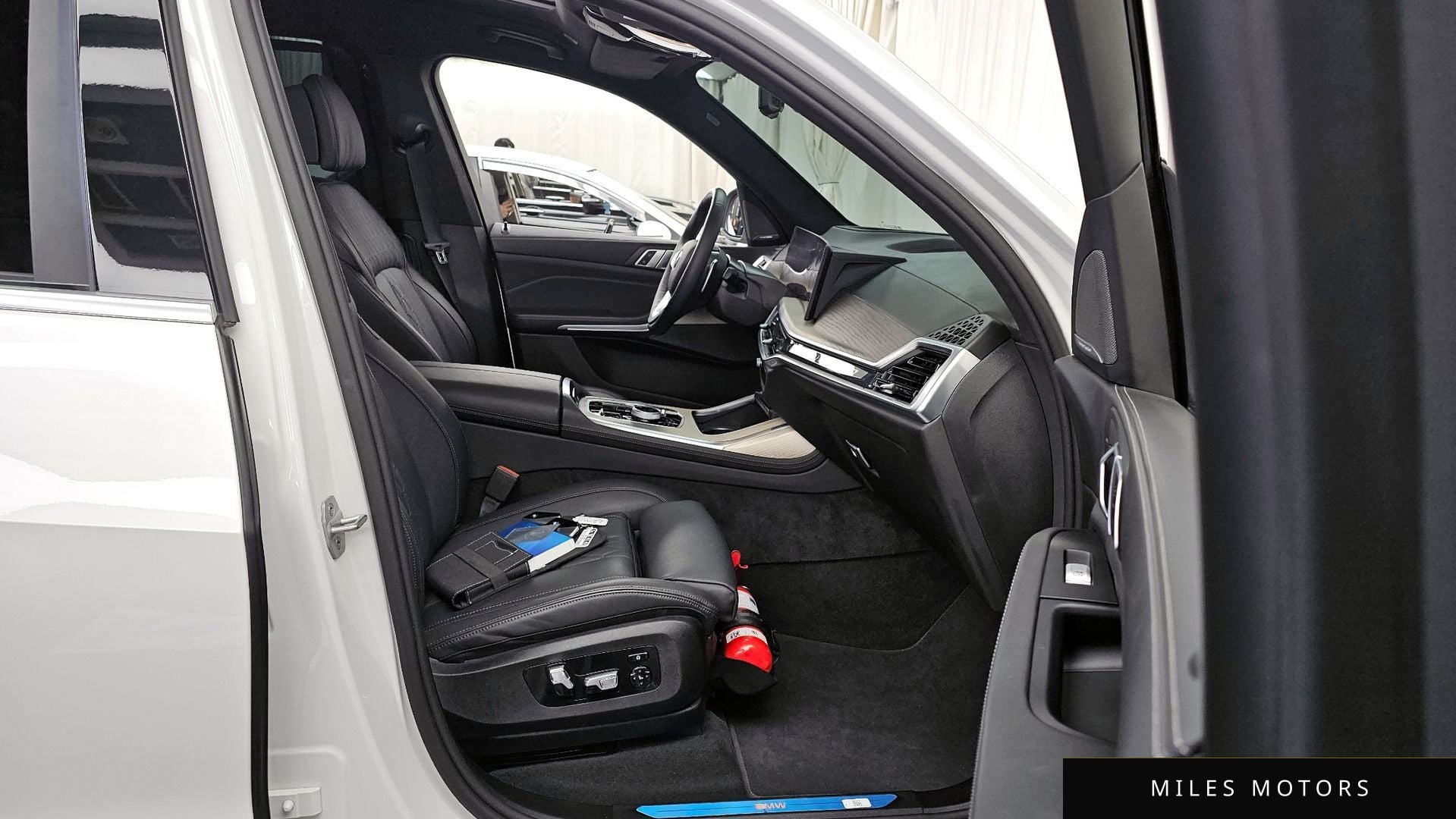 BMW X7 (G07) 2025 — миниатюра 11