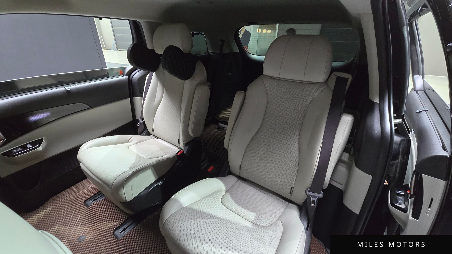 Kia Carnival 2021 — миниатюра 12