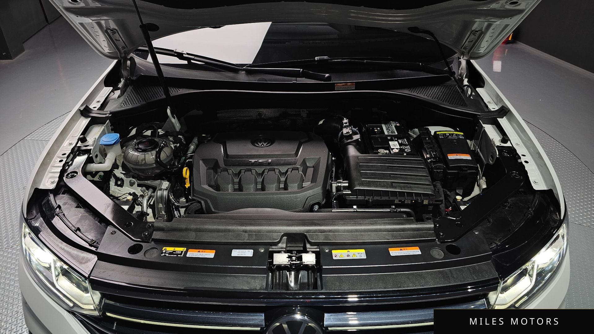 Volkswagen Tiguan 2023 — миниатюра 6