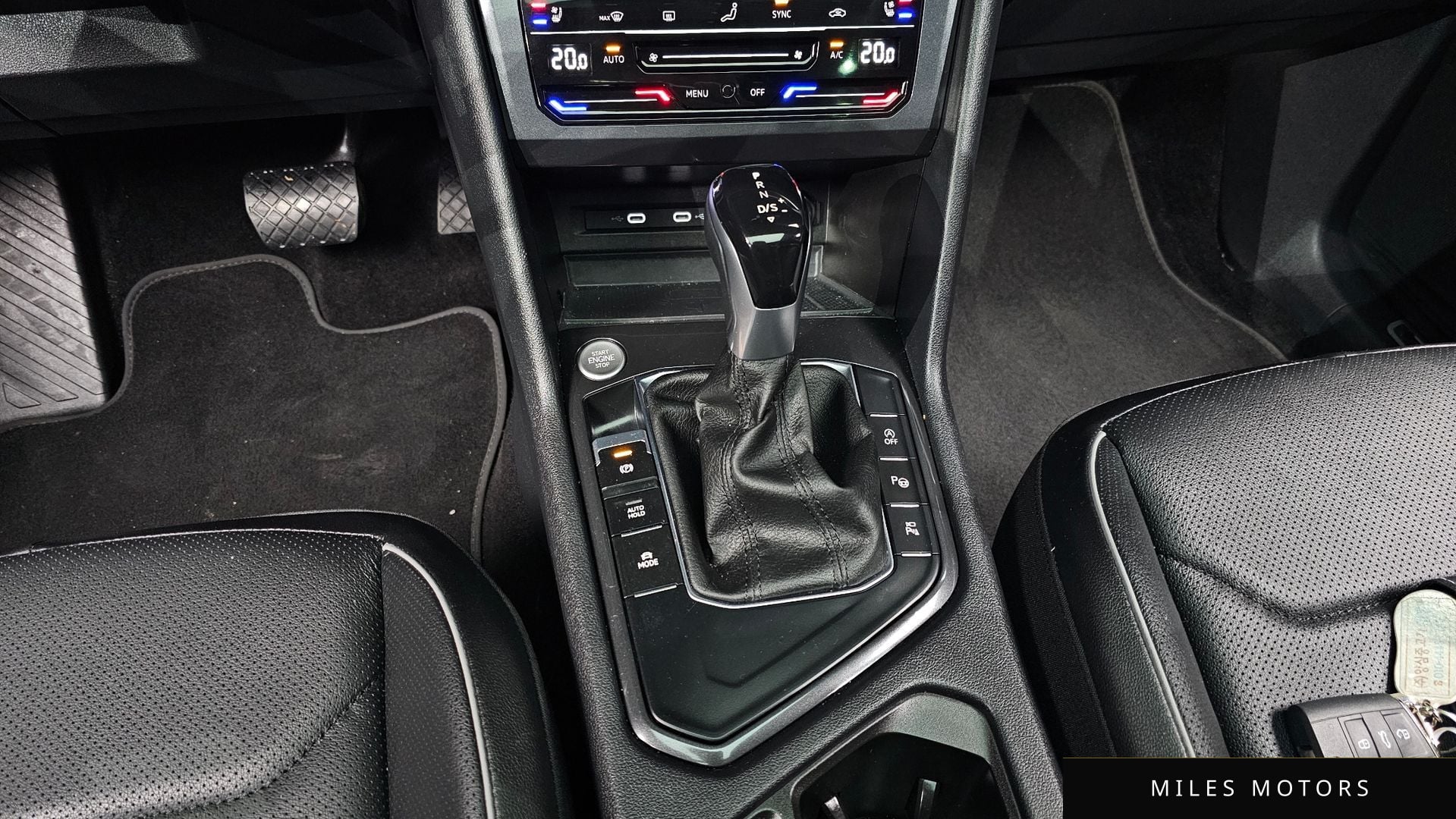 Volkswagen Tiguan 2023 — миниатюра 9
