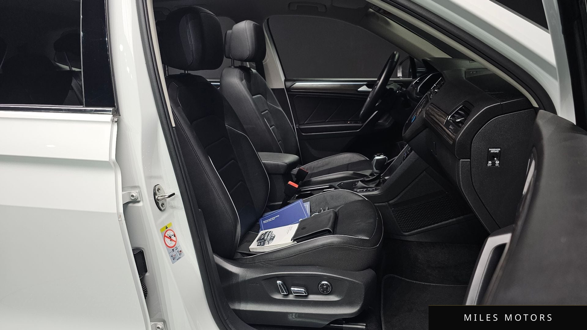 Volkswagen Tiguan 2023 — миниатюра 10