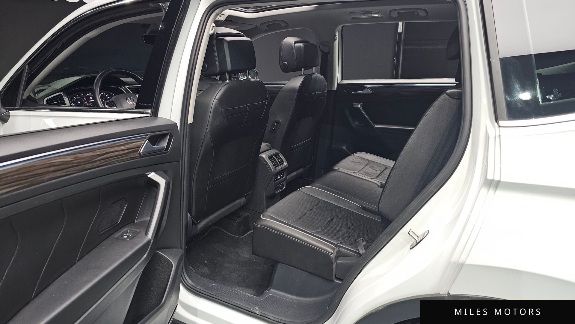 Volkswagen Tiguan 2023 — миниатюра 12