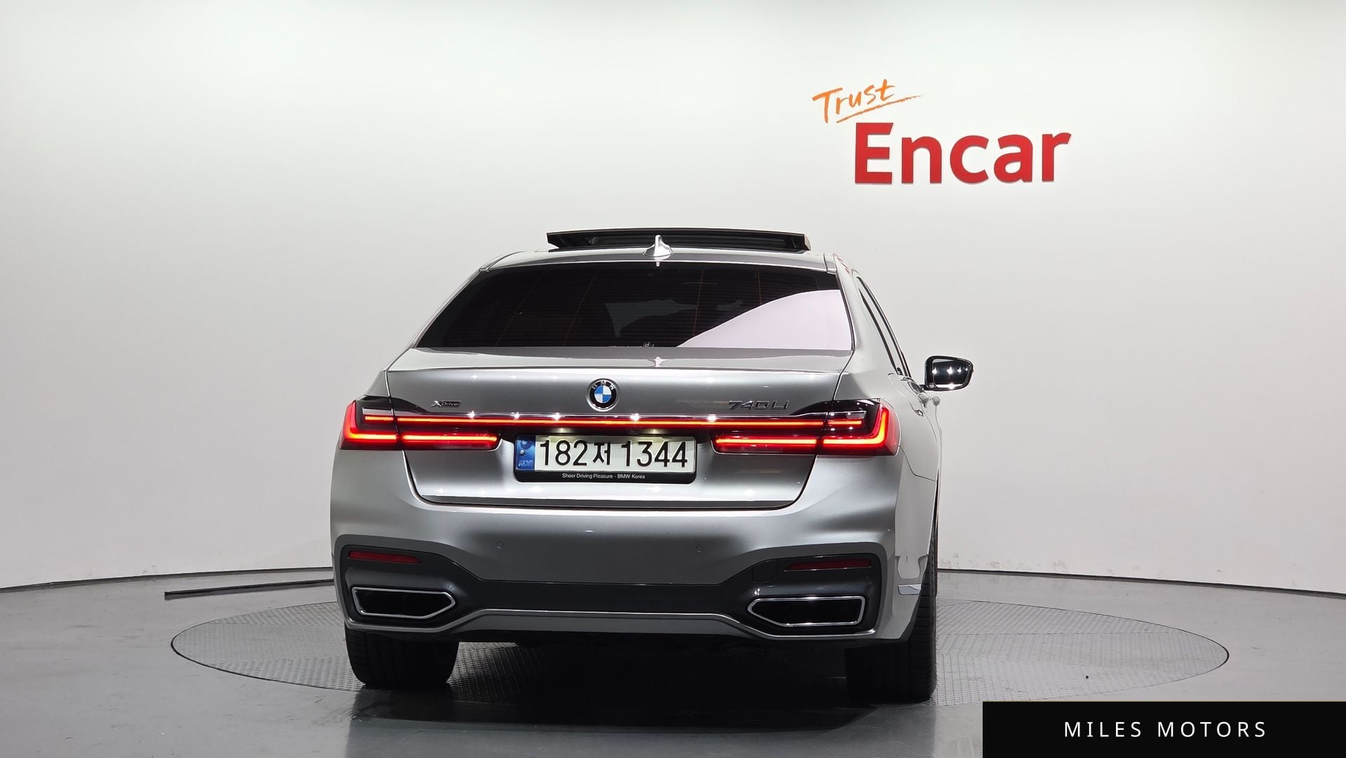 BMW 7 Series (G11) 2021 — миниатюра 4
