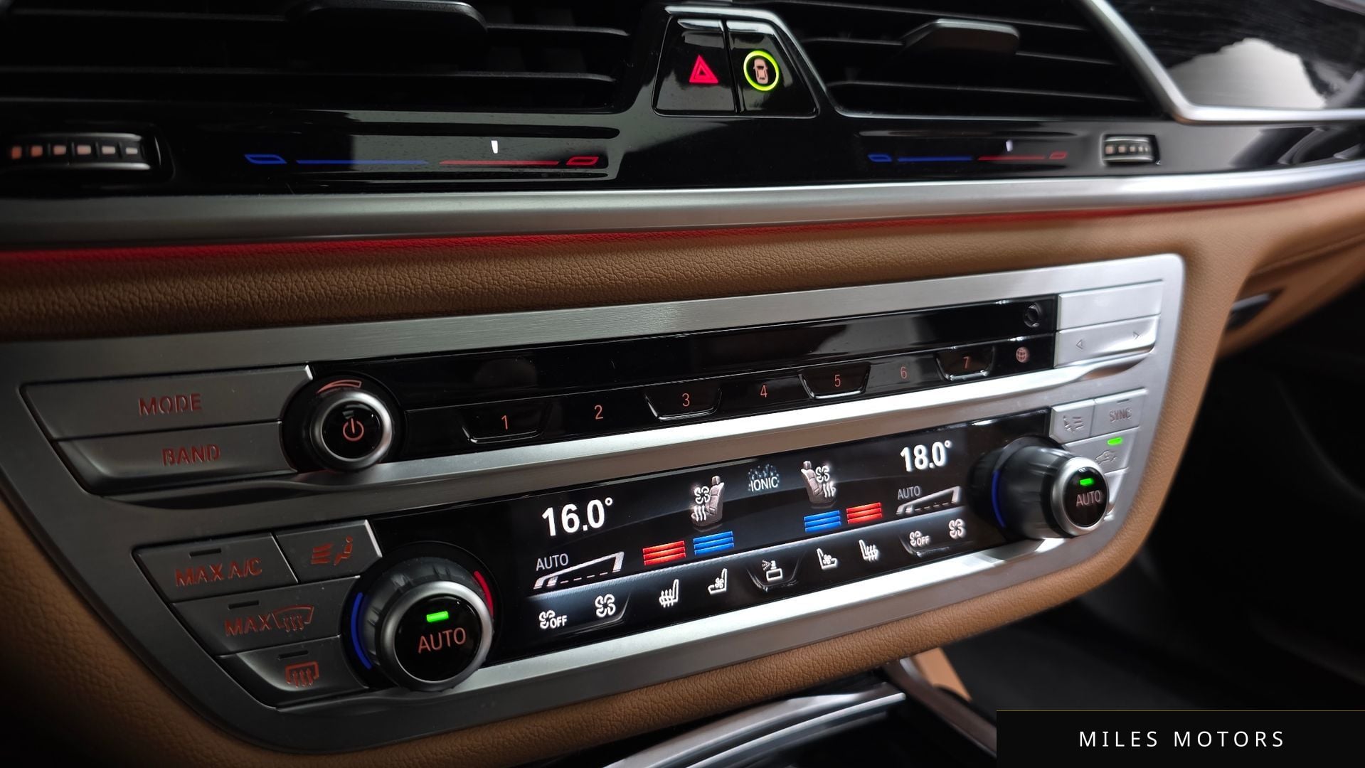 BMW 7 Series (G11) 2021 — миниатюра 17