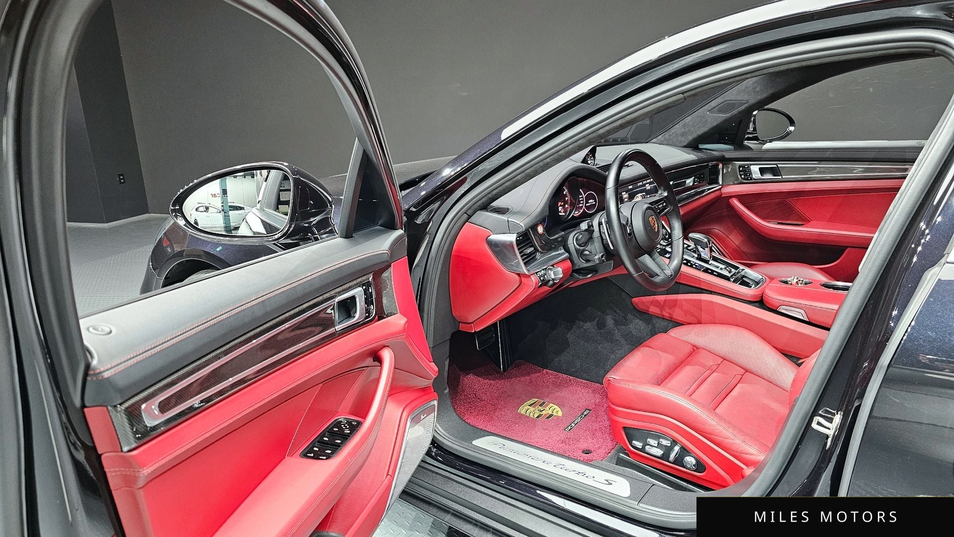 Porsche Panamera 2021 — миниатюра 10