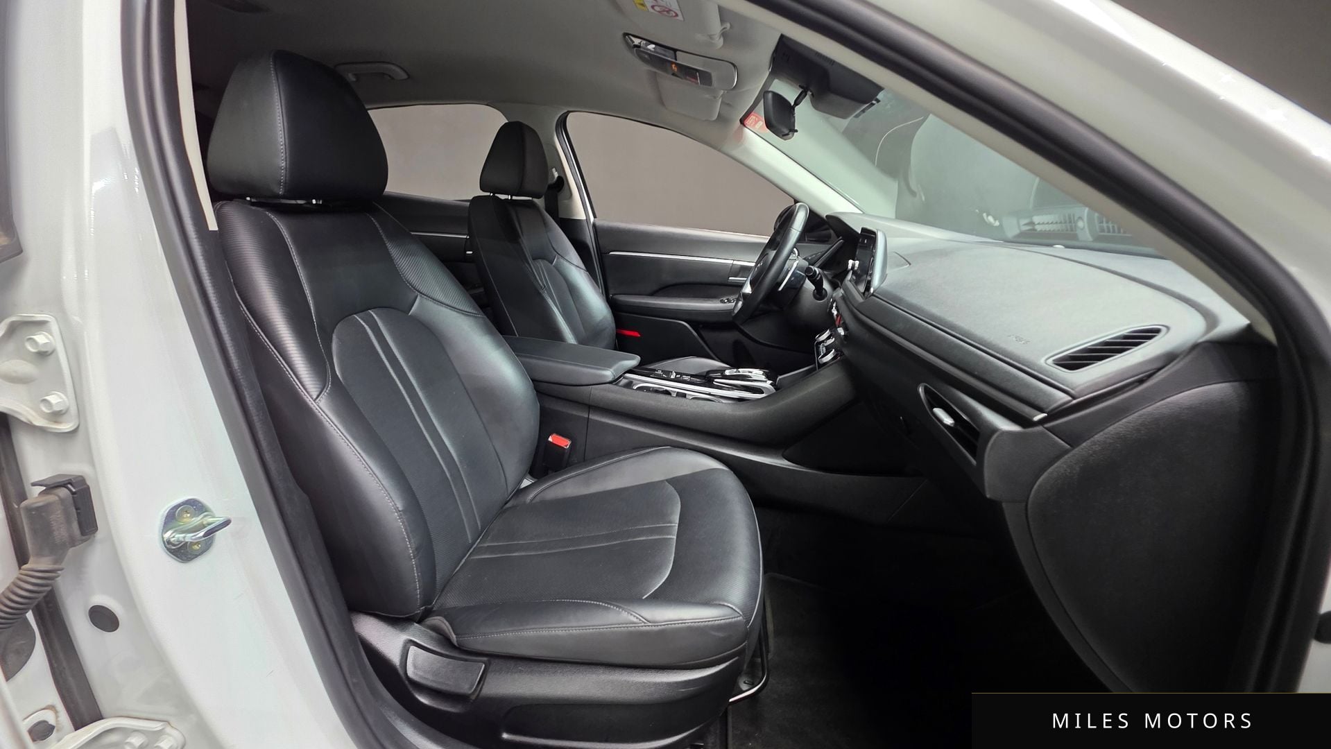 Hyundai Sonata 2022 — миниатюра 10