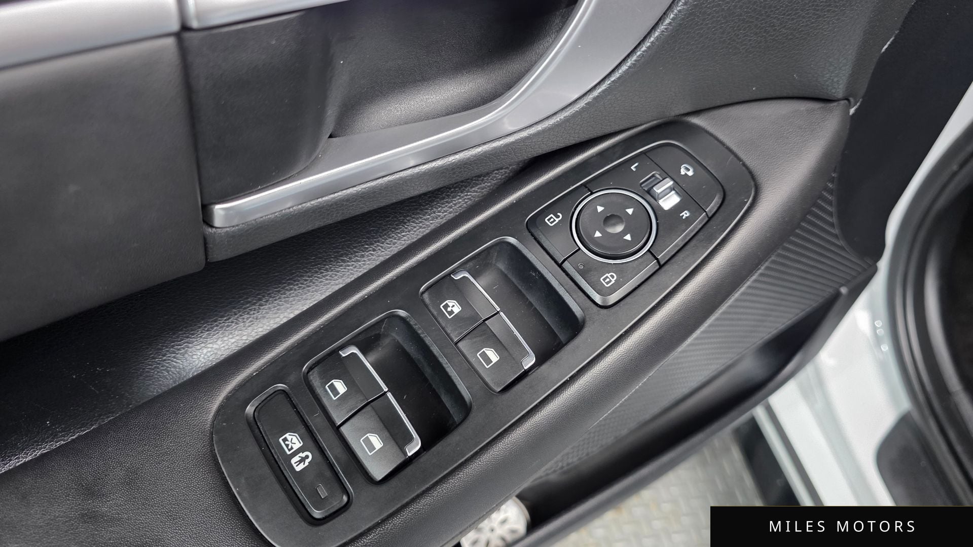 Hyundai Sonata 2022 — миниатюра 12