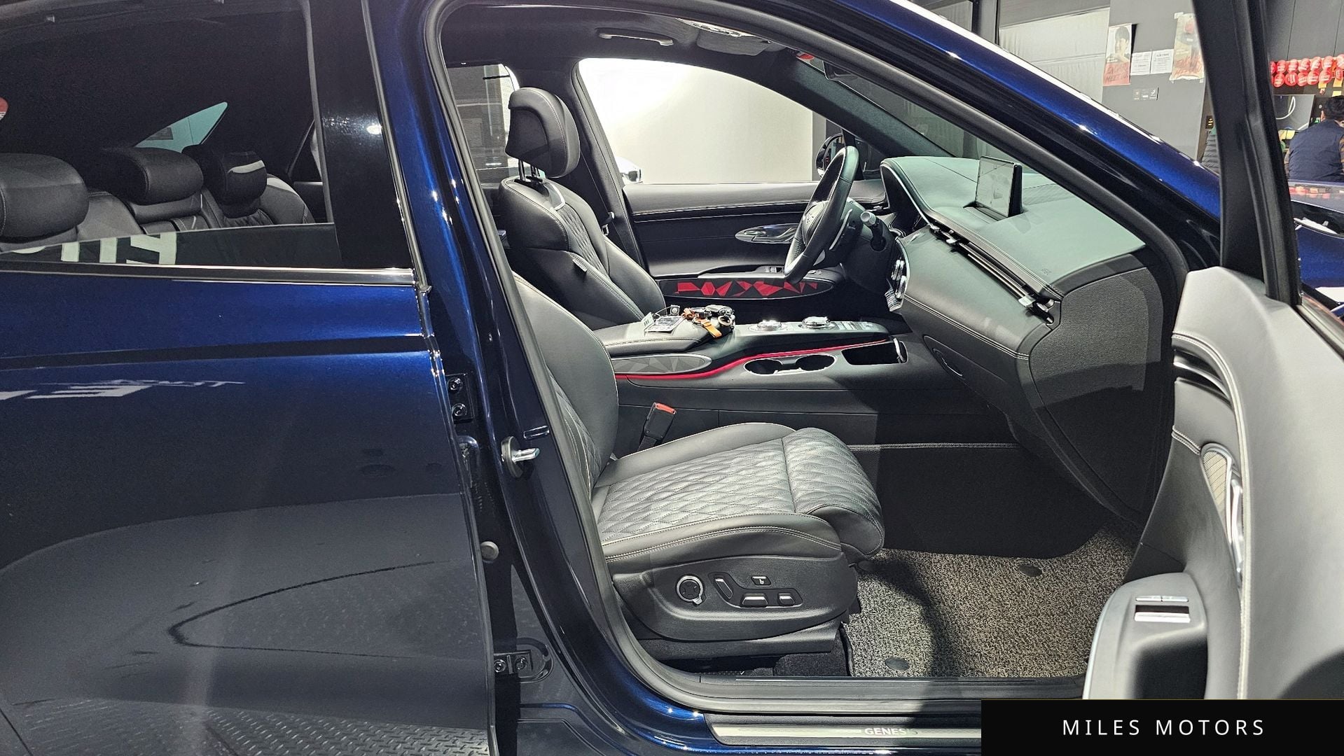 Genesis GV70 2024 — миниатюра 10
