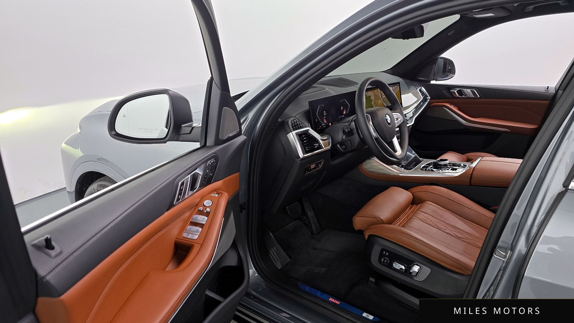 BMW X7 (G07) 2023 — миниатюра 10