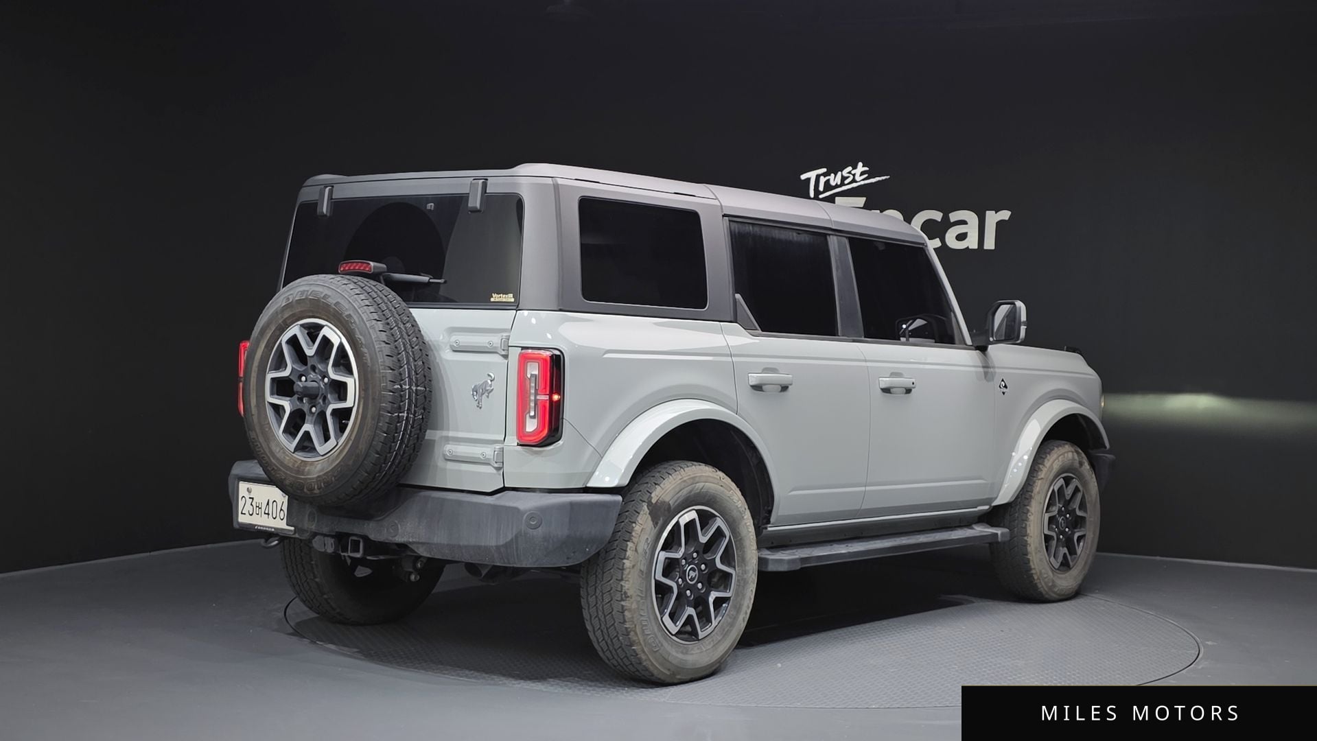 Ford Bronco 2023 — миниатюра 2