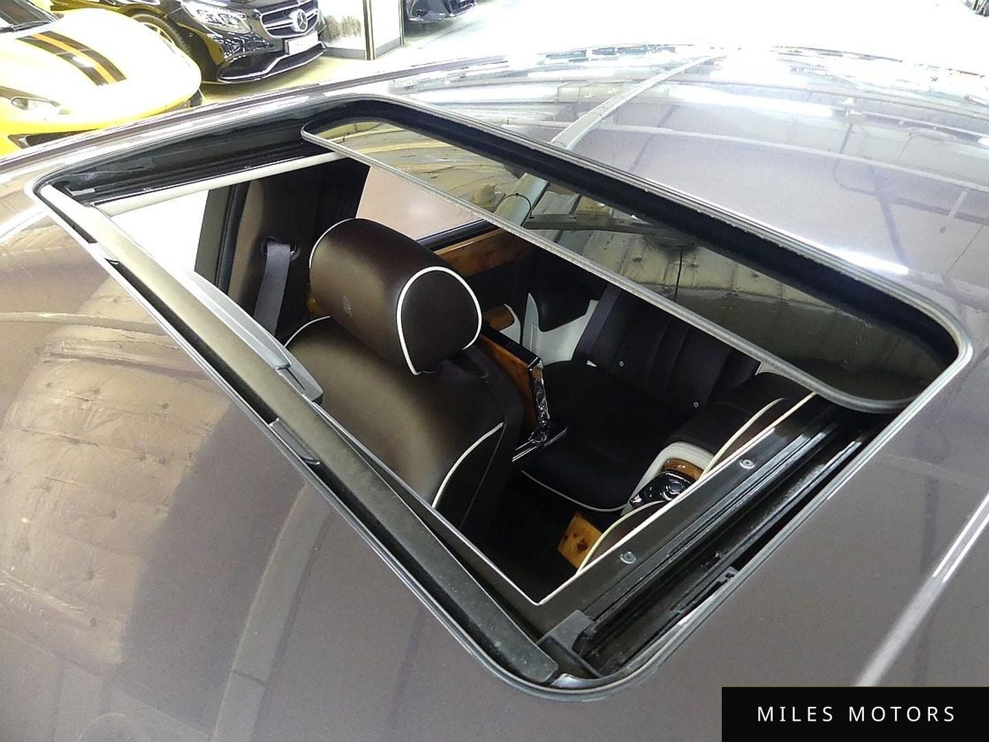 Rolls-Royce Phantom 2013 — миниатюра 13