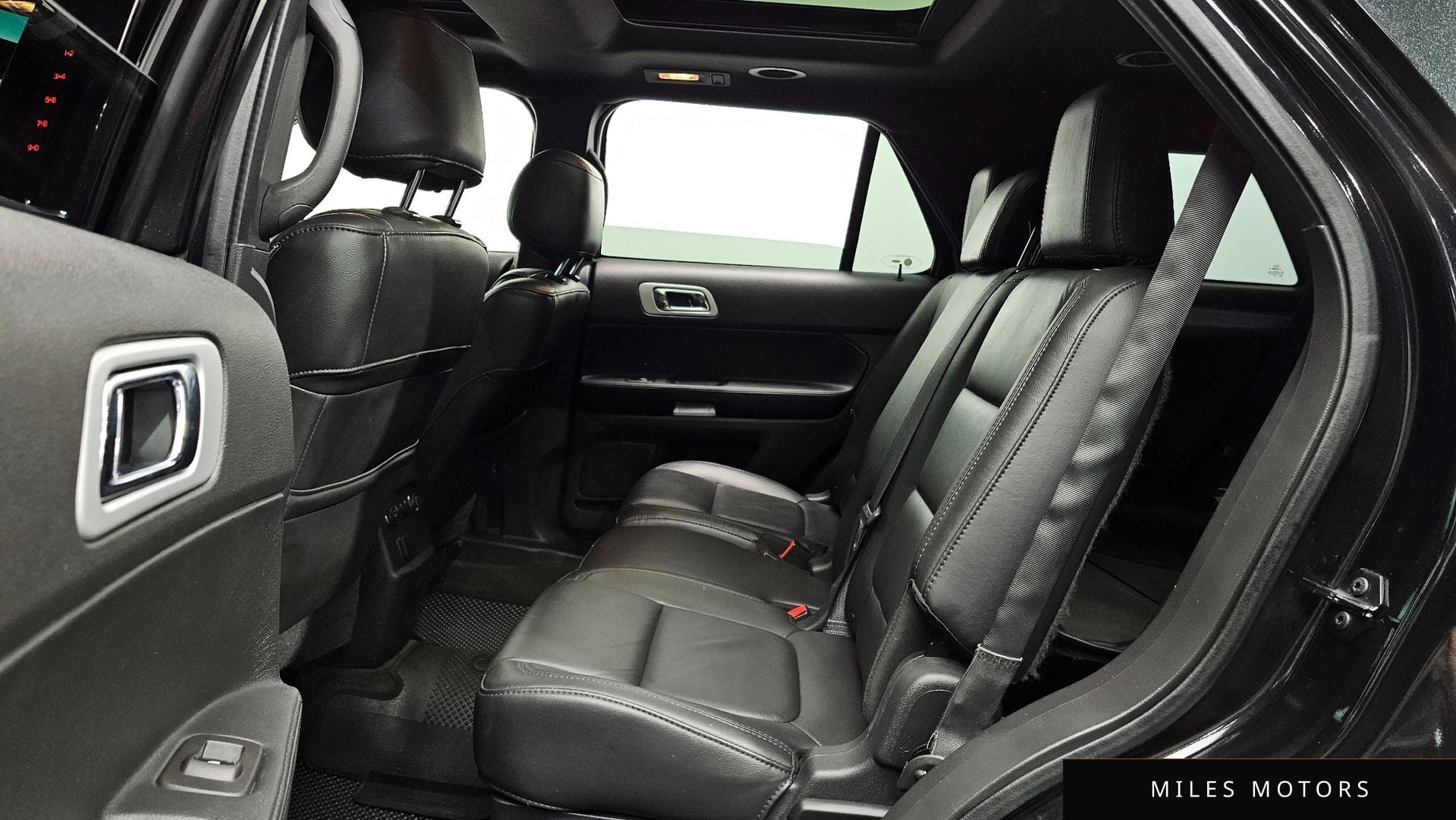 Ford Explorer 2015 — миниатюра 12