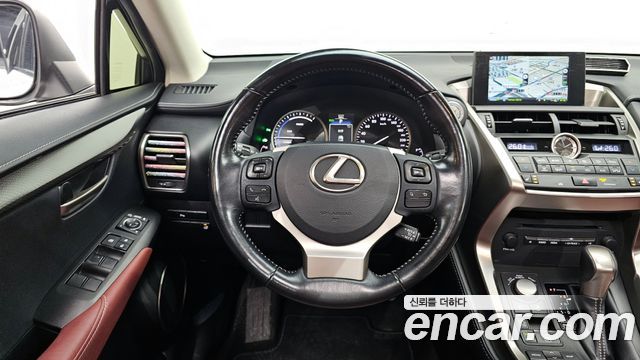 Лексус NX300h 2016 — миниатюра 13