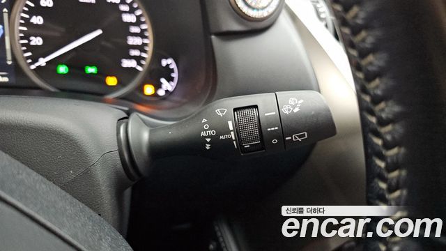 Лексус NX300h 2016 — миниатюра 19