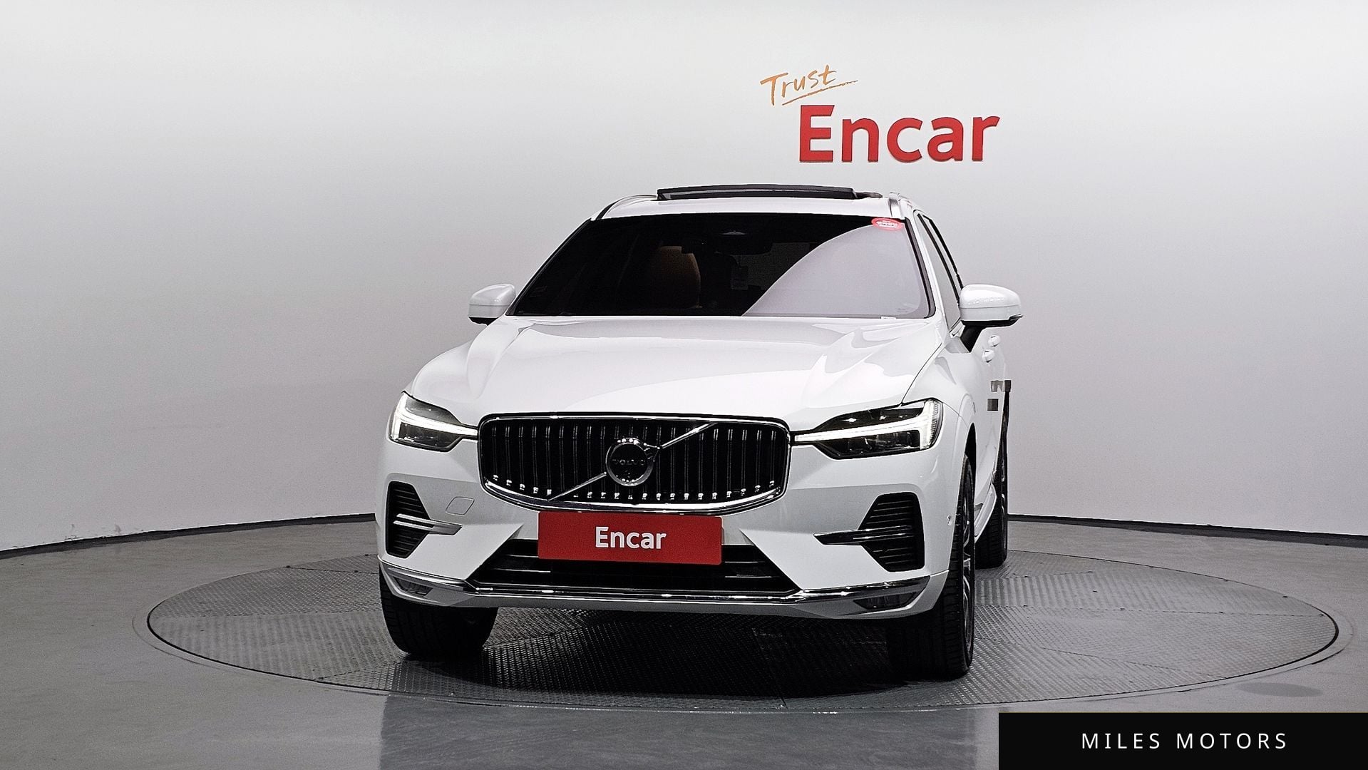 Volvo XC60 2024 — миниатюра 3