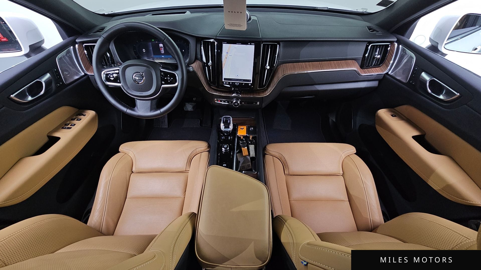 Volvo XC60 2024 — миниатюра 7