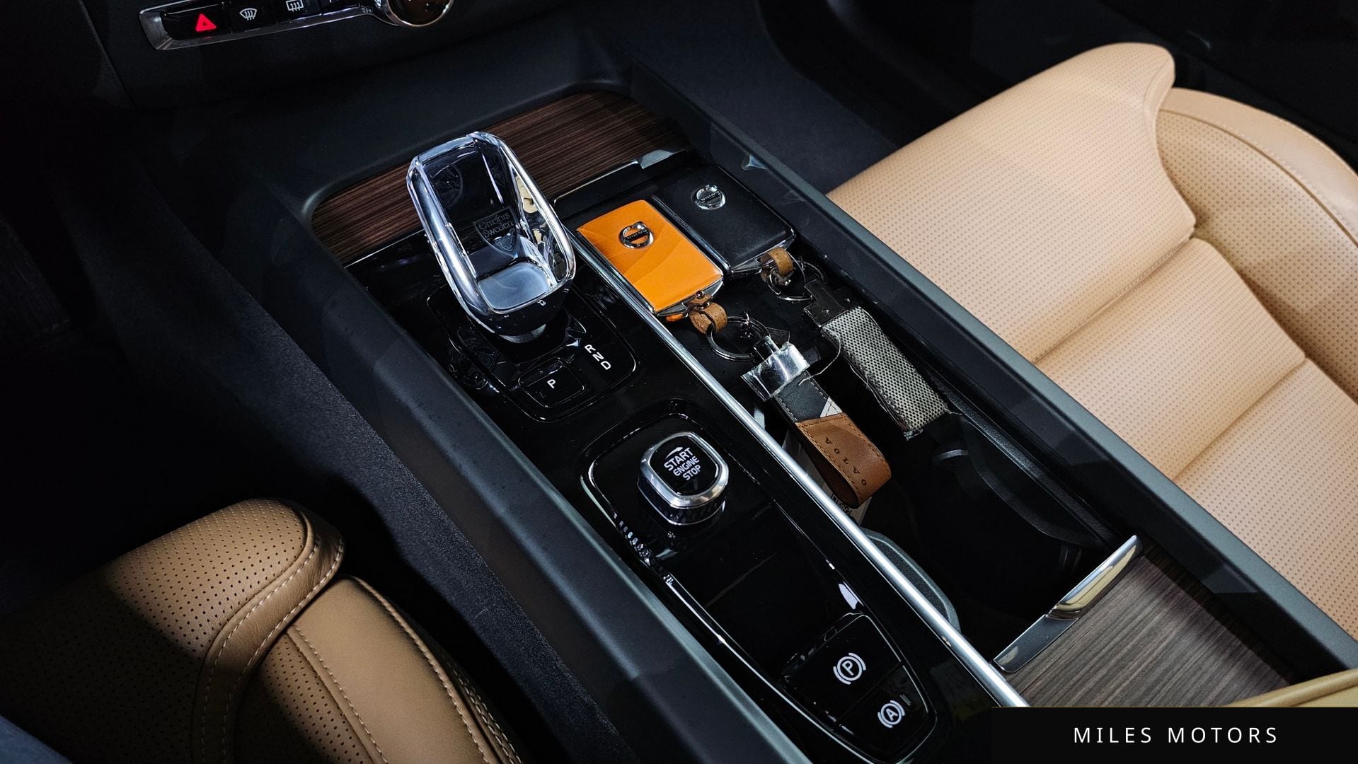 Volvo XC60 2024 — миниатюра 9