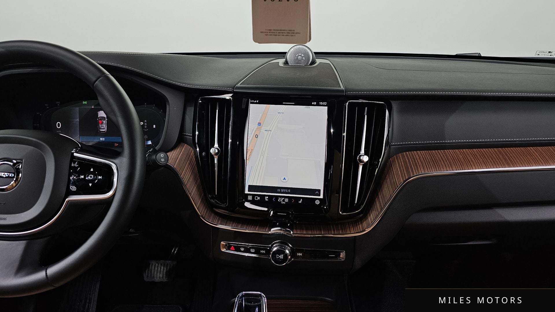 Volvo XC60 2024 — миниатюра 15