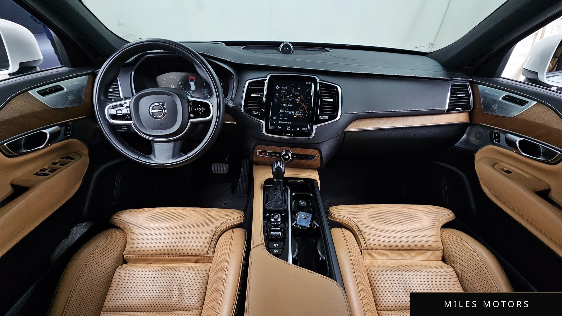 Volvo XC90 2019 — миниатюра 7