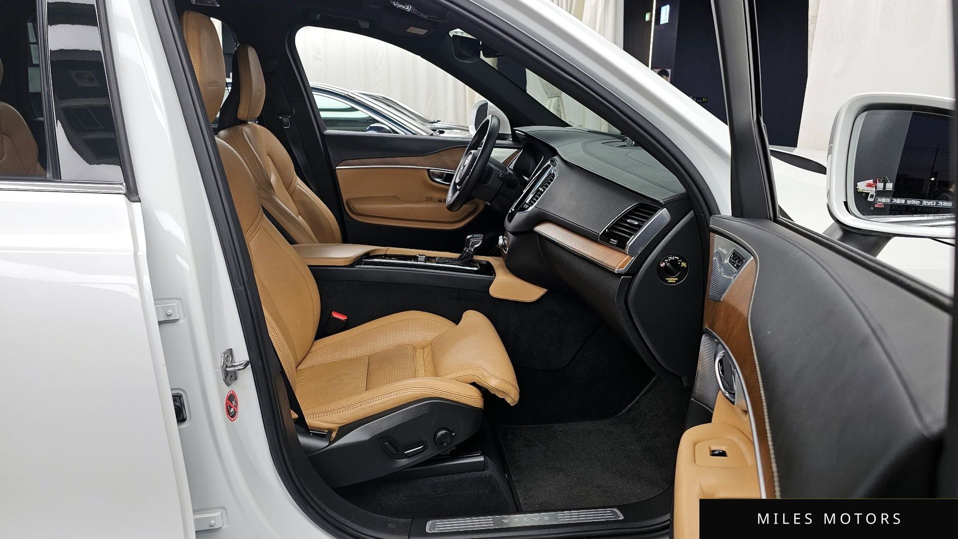 Volvo XC90 2019 — миниатюра 11