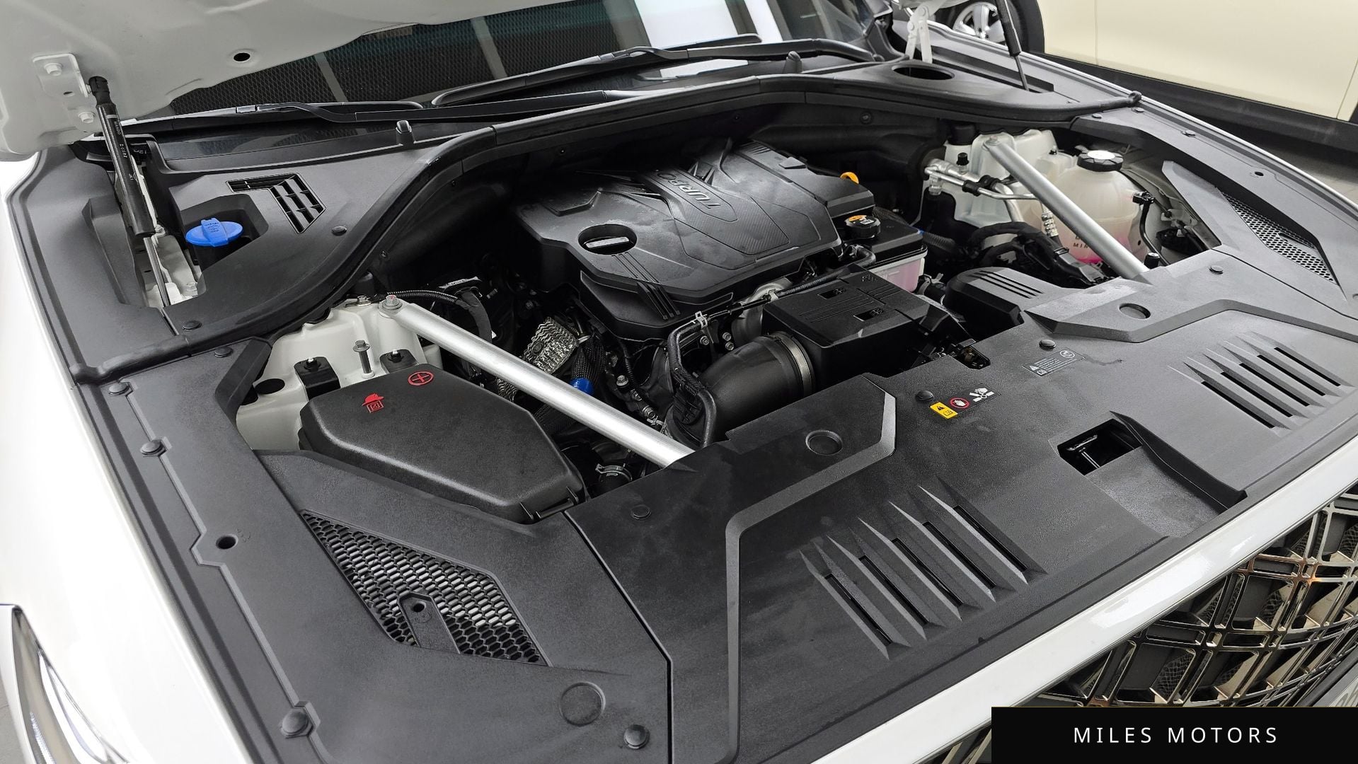 Genesis GV70 2025 — миниатюра 6
