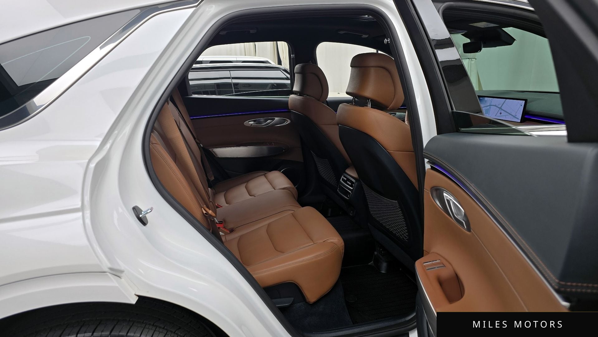 Genesis GV70 2025 — миниатюра 12