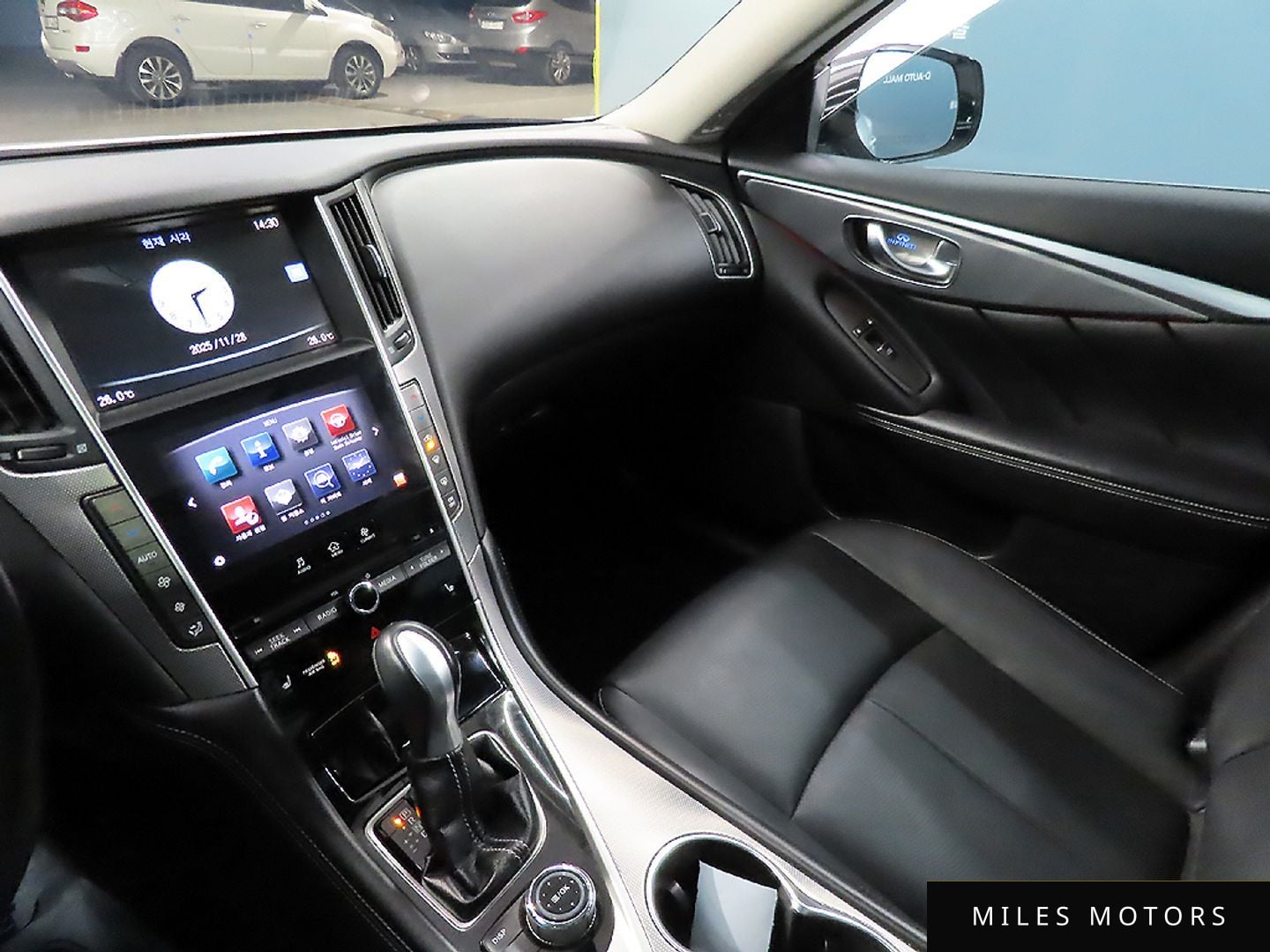 Infiniti Q50 2015 — миниатюра 11