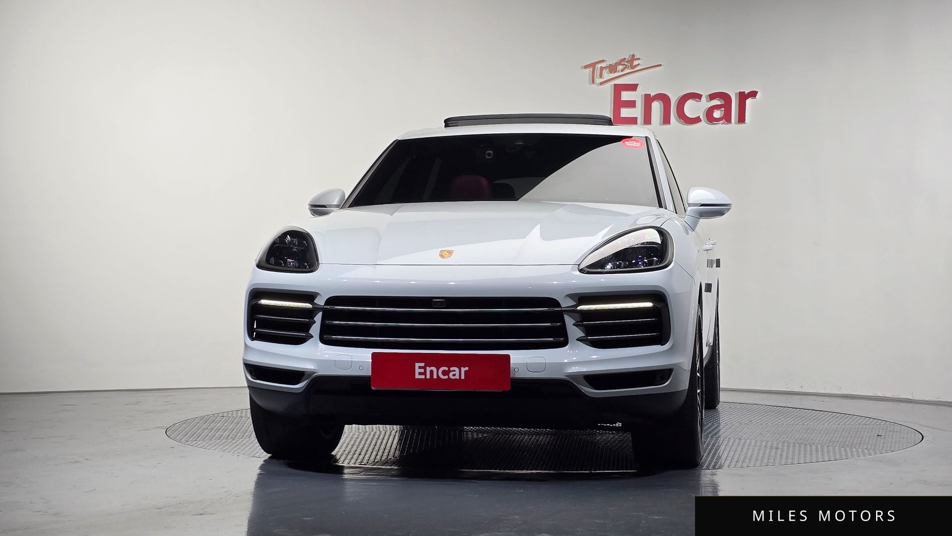 Porsche Cayenne 2021 — миниатюра 3