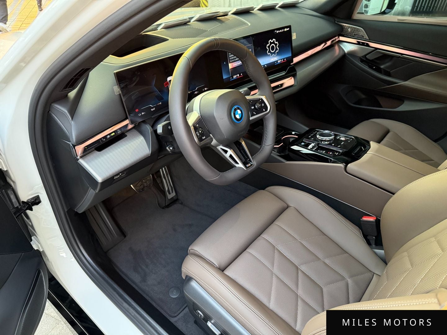 BMW i5 (G60) 2025 — миниатюра 7