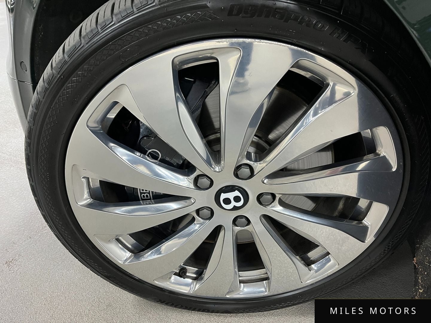Bentley 플라잉스퍼 2022 — миниатюра 20