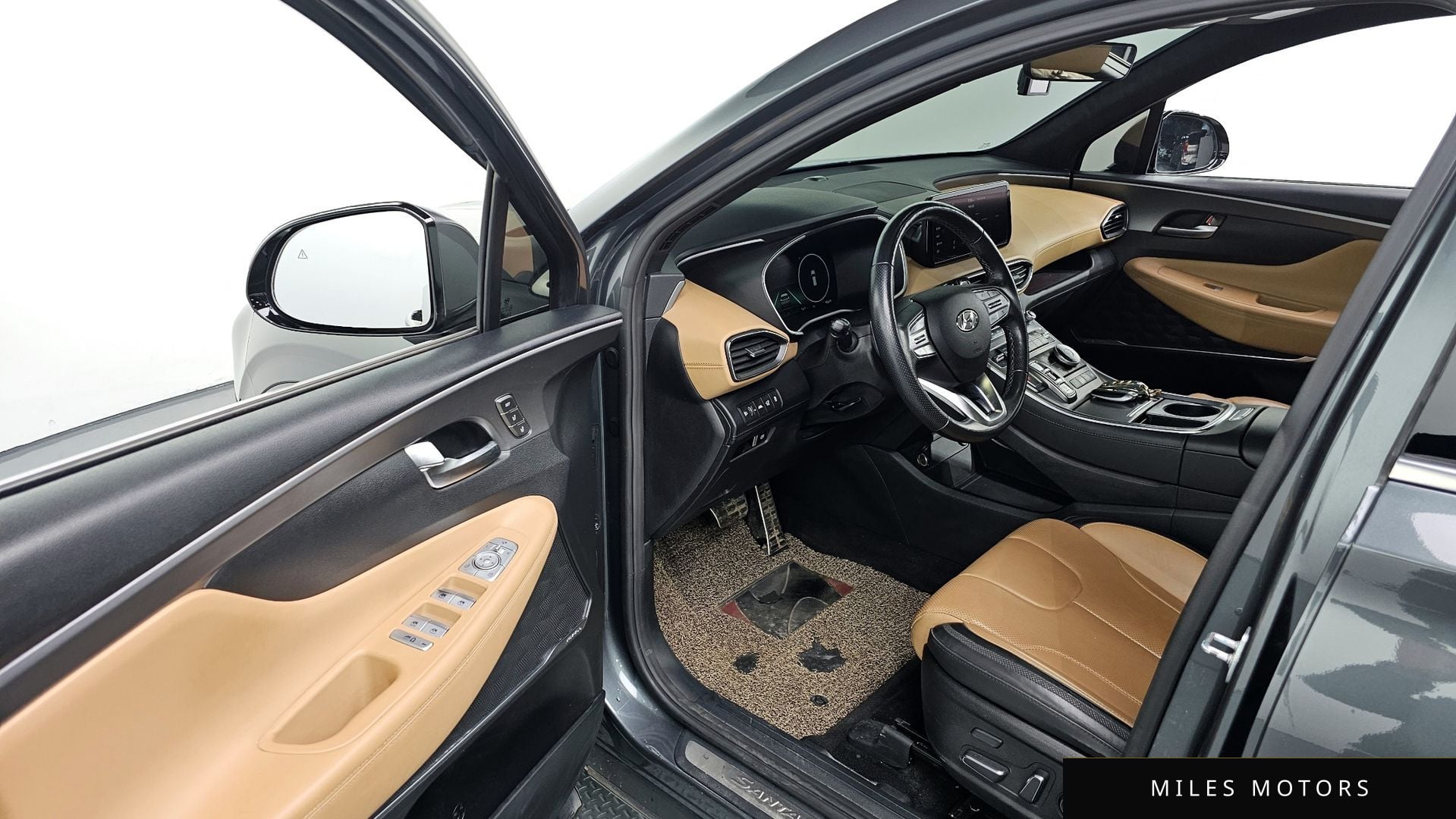 Hyundai Santafe 2022 — миниатюра 10