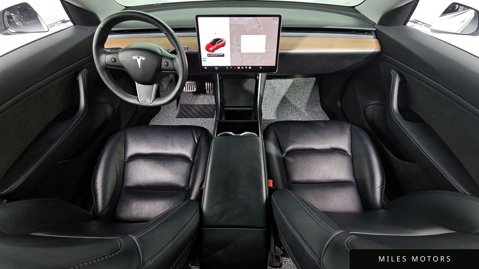 Tesla 모델 3 2020 — миниатюра 7