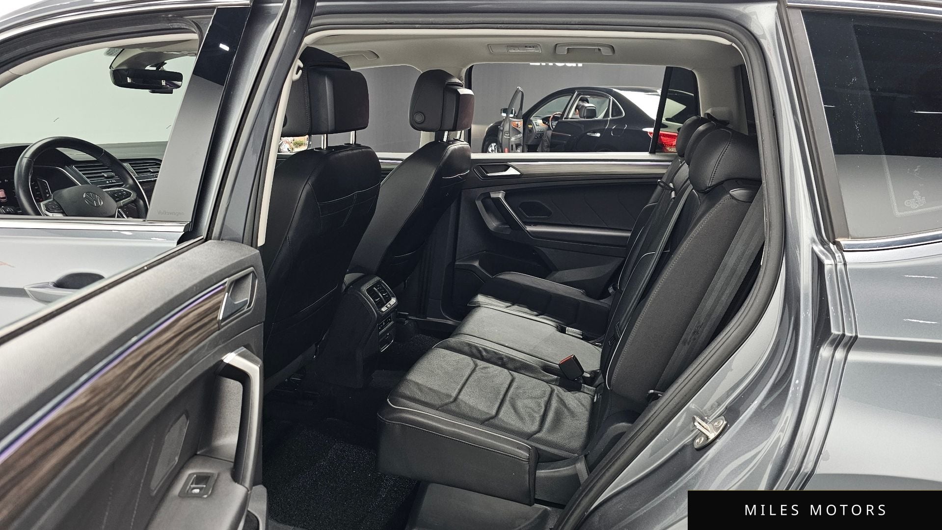 Volkswagen Tiguan 2023 — миниатюра 11