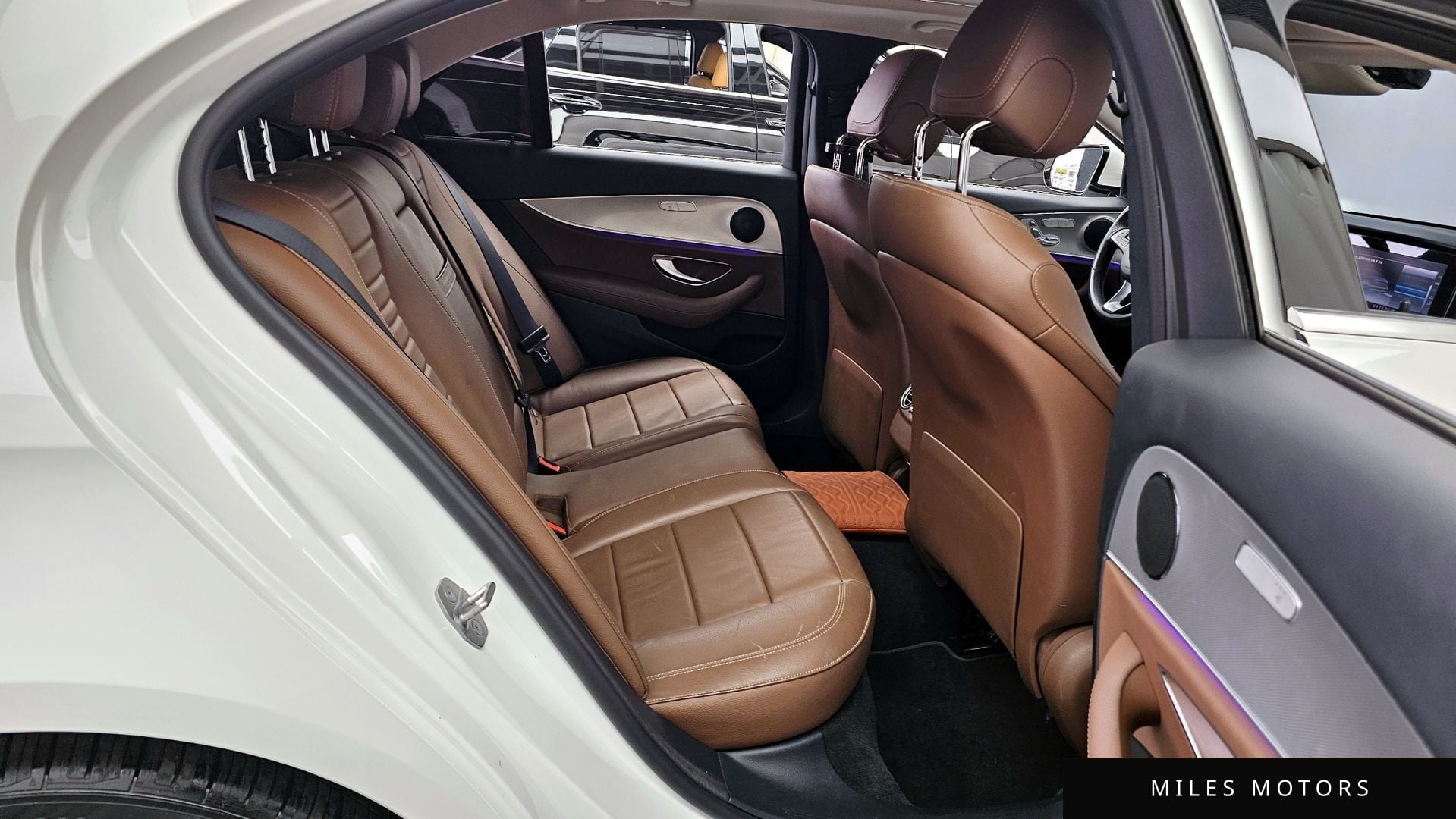 Mercedes-Benz E-Class W213 2018 — миниатюра 12