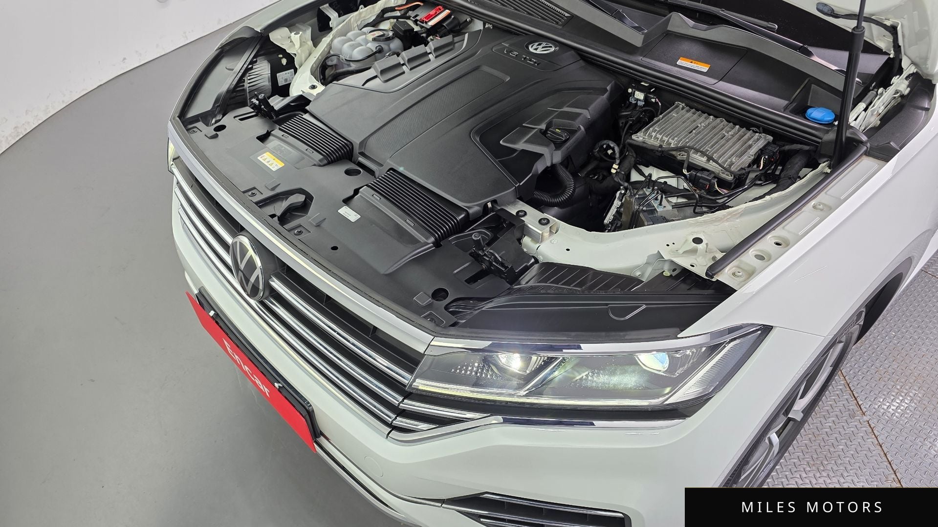 Volkswagen 투아렉 2021 — миниатюра 6