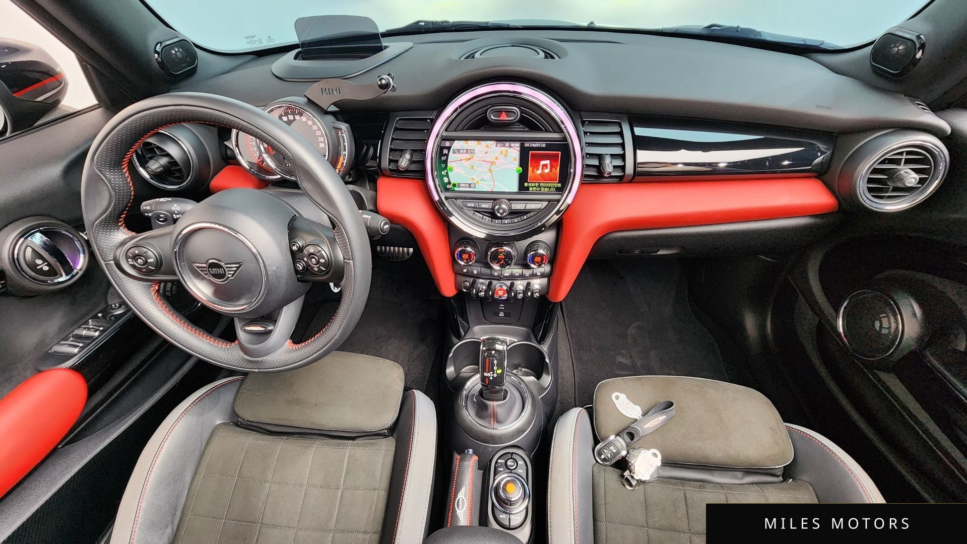 MINI Cooper Convertible 2020 — миниатюра 7