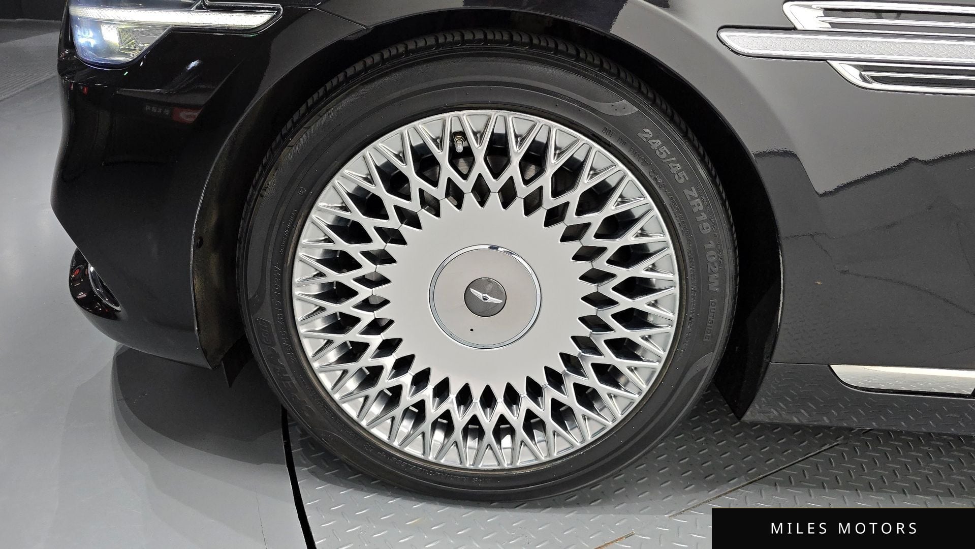 Genesis G90 2019 — миниатюра 5
