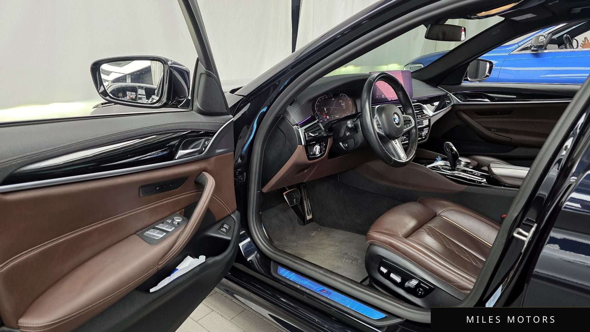 BMW 5 Series (G30) 2021 — миниатюра 10