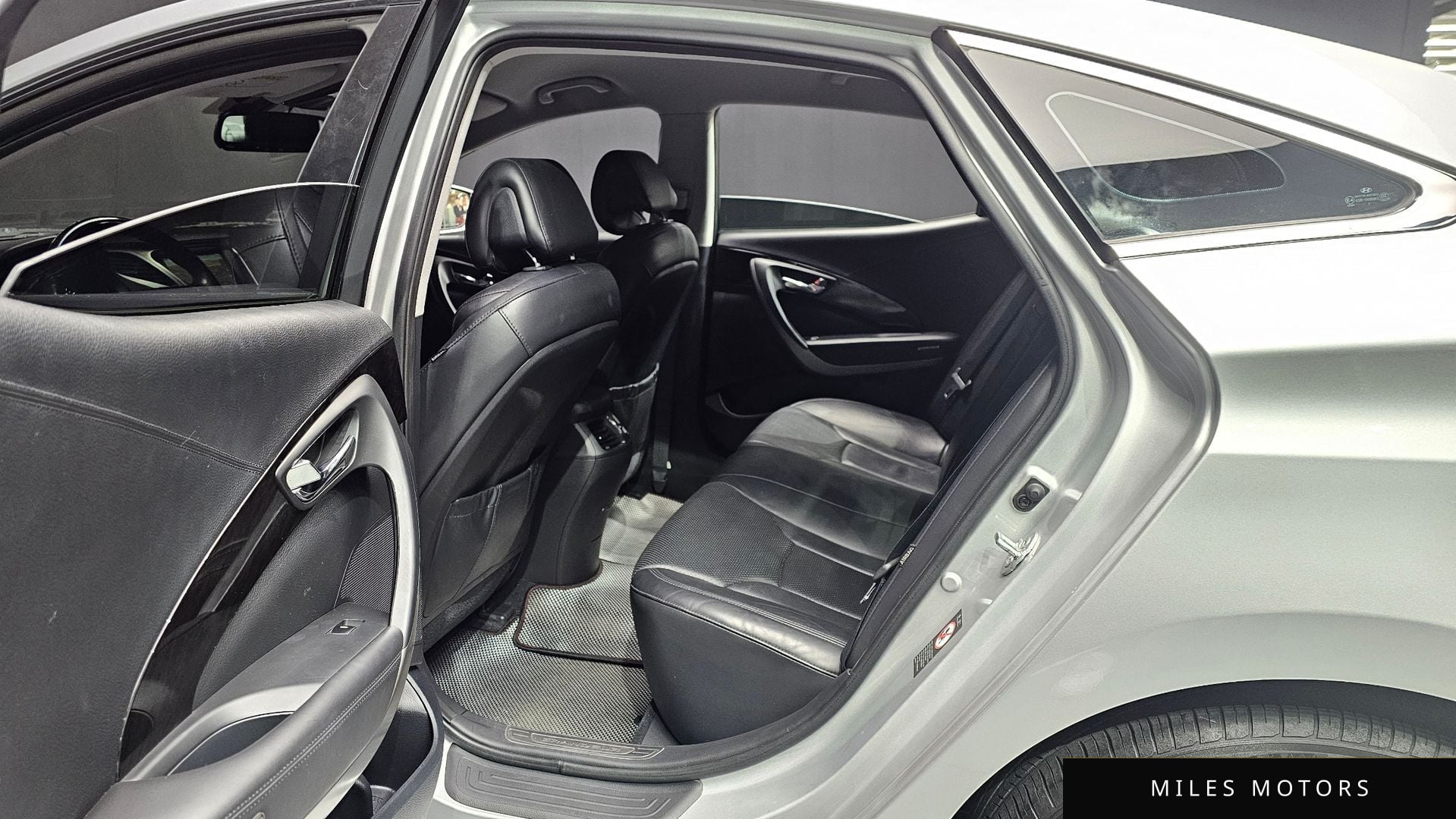Hyundai Grandeur 2013 — миниатюра 12