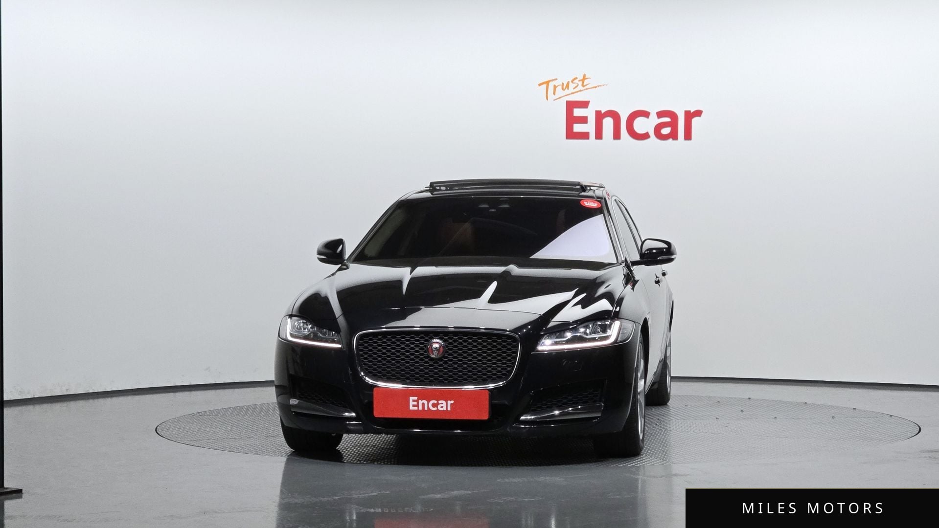 Jaguar XF (X260) 2019 — миниатюра 3